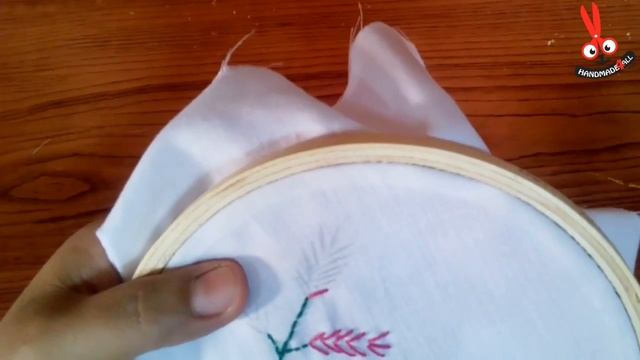 Hand Basic Stitches - How To DIY Straight Stitch + Tutorial .