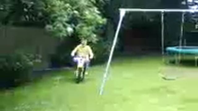 me joey charlie n a dirtbike смотреть онлайн