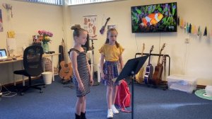 The Voice Kids Finalist Emma Kok en Yaela