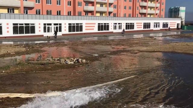 В Юбилейном заливают жилые дома смотреть онлайн