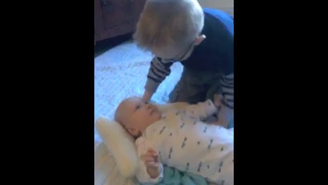 Dylan's first year, our 24 week micro preemie смотреть онлайн