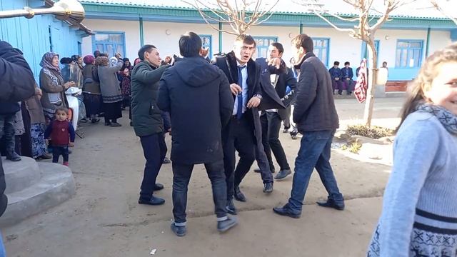 туй Элбекжон под закас смотреть онлайн