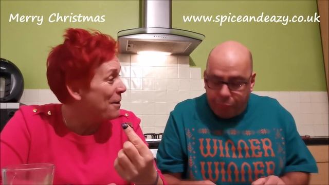 Thorntons Christmas Collection Chocolate Box review. смотреть онлайн