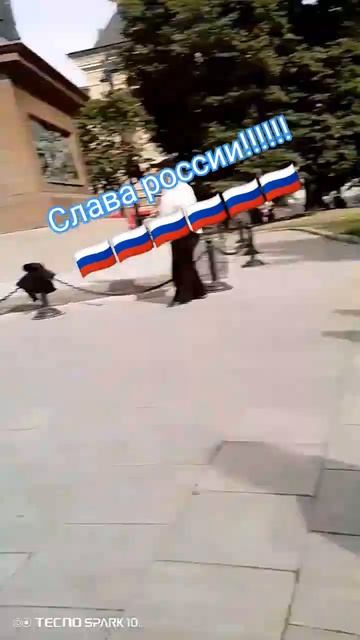я на Красной Площади!! 🇷🇺🇷🇺🇷🇺🇷🇺 смотреть онлайн