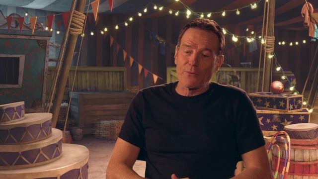 Bryan Cranston's Official Madagascar 3 Interview смотреть онлайн