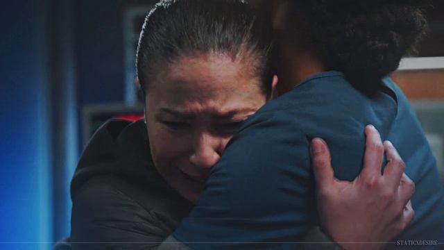 Chicago Med // Chasing Cars [Season 4] смотреть онлайн