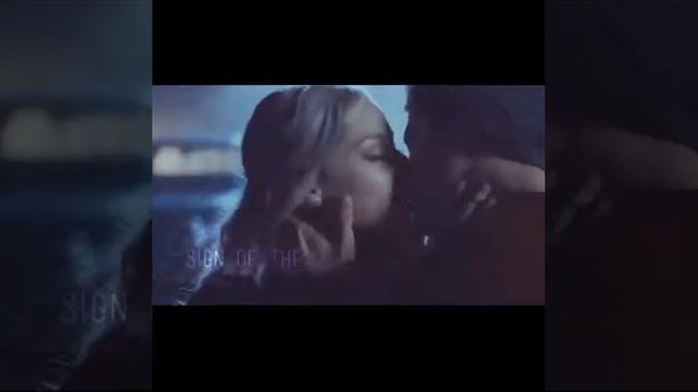 Джагхет&Бетти llКэролайн&Клаус llЕлена&ДеймонllБонни& Кайll белые обои смотреть онлайн