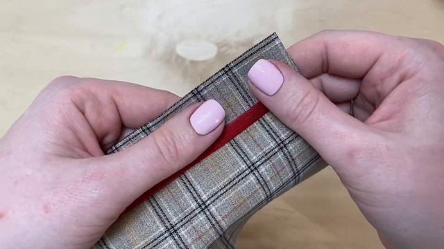 Обработка без оверлока. Костюмные ткани. Низ