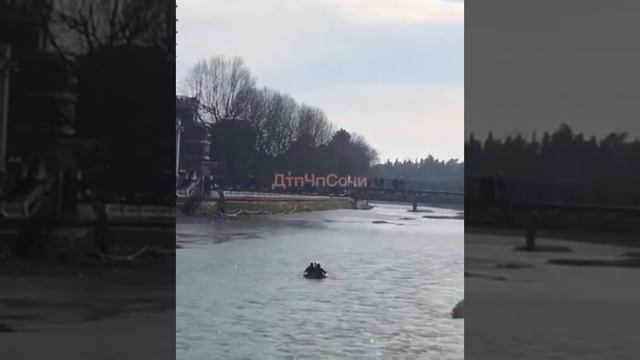 Каждый по своему отмечает 8 Марта смотреть онлайн