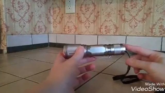 900 Lumens CREE XM-L2 LED Tactical Flashlight by AYL Review [TOMOSON REVIEW] смотреть онлайн