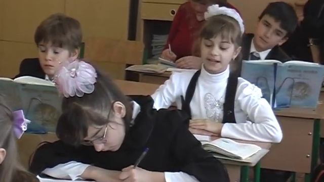 Урок з укр.мови 4 клас (вчитель Распопова Т.В.) смотреть онлайн