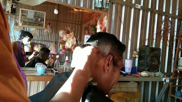 Haircut Harry , Older Mens Short Haircut