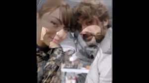 Алп Навруз и Айча Айшин Туран встретились на свадьбе своего друга!