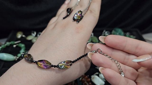 Украшения из шкатулок (б/у) 27.06 смотреть онлайн