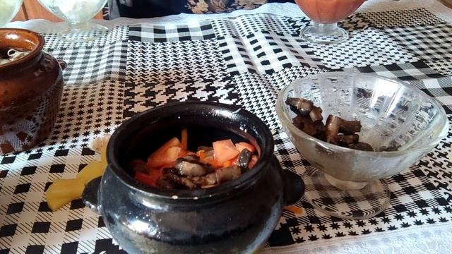 Жаркое в горшочках