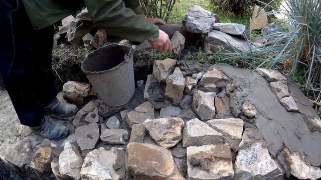 ПОМЕНЯЛ СВЕТИЛЬНИК!!!ДВА ПОХОДА ПО ГРИБЫ!!!ФУНДАМЕНТ ИДЁТ К ЗАВЕРШЕНИЮ!!!Деревенский влог