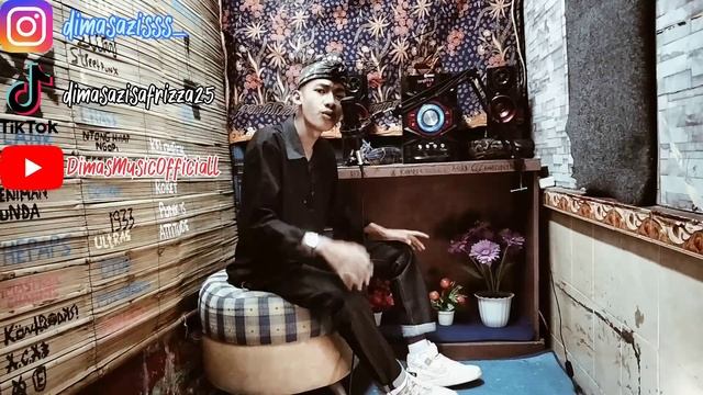 Domba Kuring Voc.Dimas Azis A Cipt.Darso Arr.Putra Panunggah смотреть онлайн