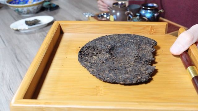 Il tè fermentato e il Puerh. Caratteristiche e infusione. Due assaggi смотреть онлайн