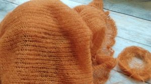 Готовая работа. Палантин из кидмохера на шёлке на вязальной машине Нева-5. Стабильный край