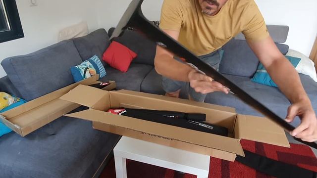 Unboxing Foil Reedin Flight Attendant 2022 en 980 mat Carbone смотреть онлайн
