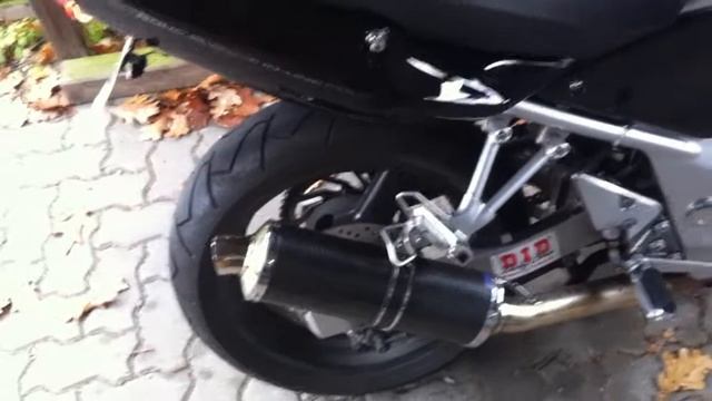 Barracuda Duplex SS/ Carbon mit DB-Eater ( Suzuki Bandit 600 ) смотреть онлайн