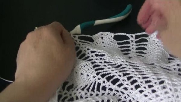 Скатерть простая для начинающих. Часть 3.