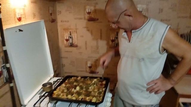За победу Трампа-праздничный ужин смотреть онлайн