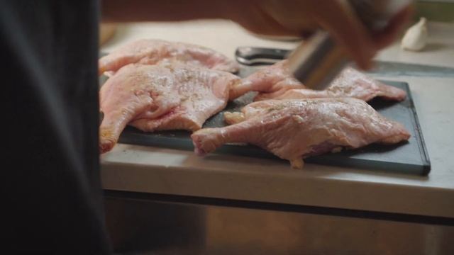 FAIL: How to NOT Braise Duck Legs | DUCKCHAR смотреть онлайн