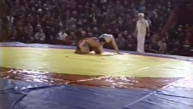 Матчевая встреча СССР-США 1987 Гори Грузинская ССР 90 кг Ваха Евлоев (СССР)-Билл Шерр (США) смотреть онлайн