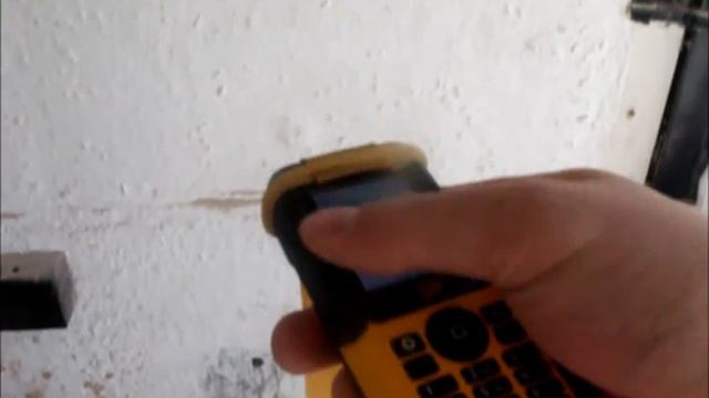 LASER PHONE CATAPULT / SLINGSHOT SHOOTING смотреть онлайн