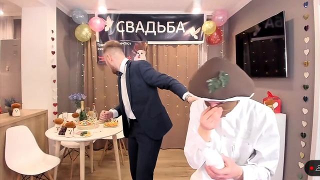 эльпенчо напал на папу гриба и на тиктака и забрал дочку папы гриба. смотреть онлайн