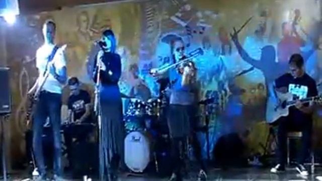 Просто забудь - Настя Андреева, группа Holiday и Анастасия Кузьмина (Микрооркестр Quiero, Fleur)