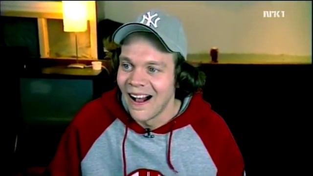 Bye & Rønning - Mamba køddetelefoner смотреть онлайн