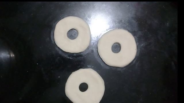 Donuts recipe | doughnuts without egg and yeast | doughnuts recipe | easy donuts || Craving plates