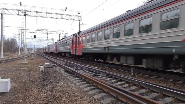 Электропоезд ЭД4М-0375 станция Петелино смотреть онлайн