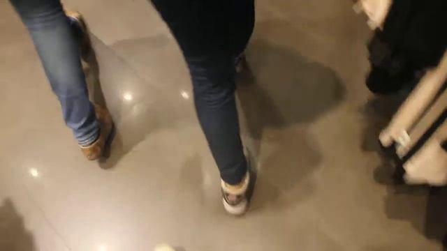 Бибер играет в магазине лолололол лов ми смотреть онлайн