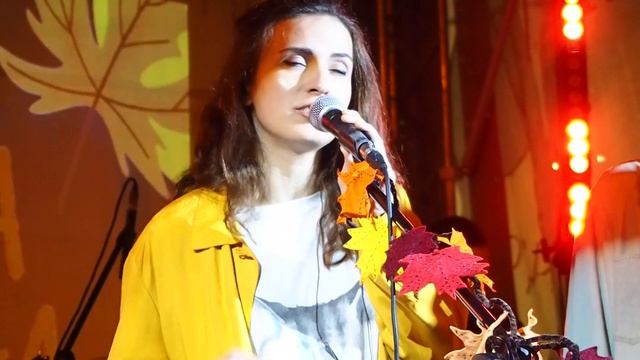 Екатерина Яшникова - На острове смотреть онлайн