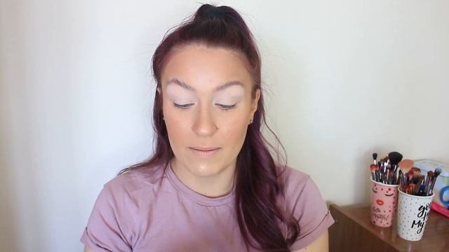 ARIANA GRANDE RAIN ON ME INSPIRED MAKEUP TUTORIAL | White Graphic Liner Tutorial смотреть онлайн