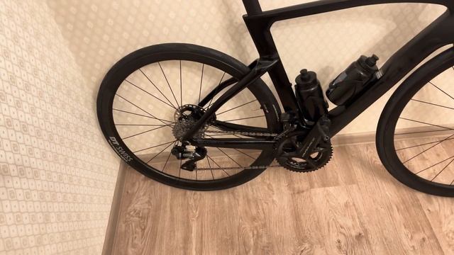 Обзор шоссейного велосипеда Pinarello Dogma F 2022 за 2,2 миллиона рублей!!!!