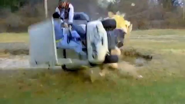 Чудаки (Jackass: The Movie) смотреть онлайн