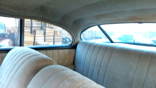 1952 Buick Riviera Special Interior 1 смотреть онлайн