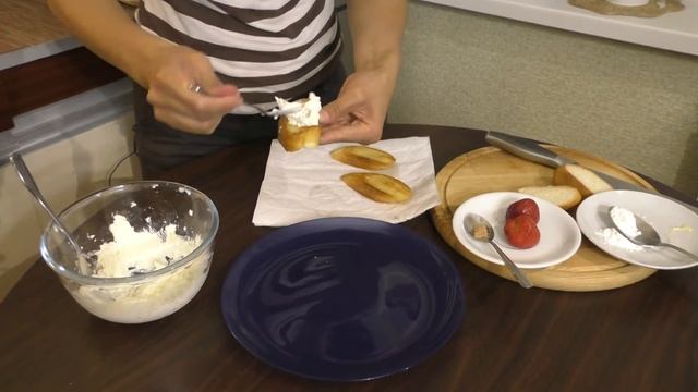 брускетты с клубникой Оооченнь вкусно