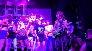 steel panther - 17 girls in a row Live NSFW