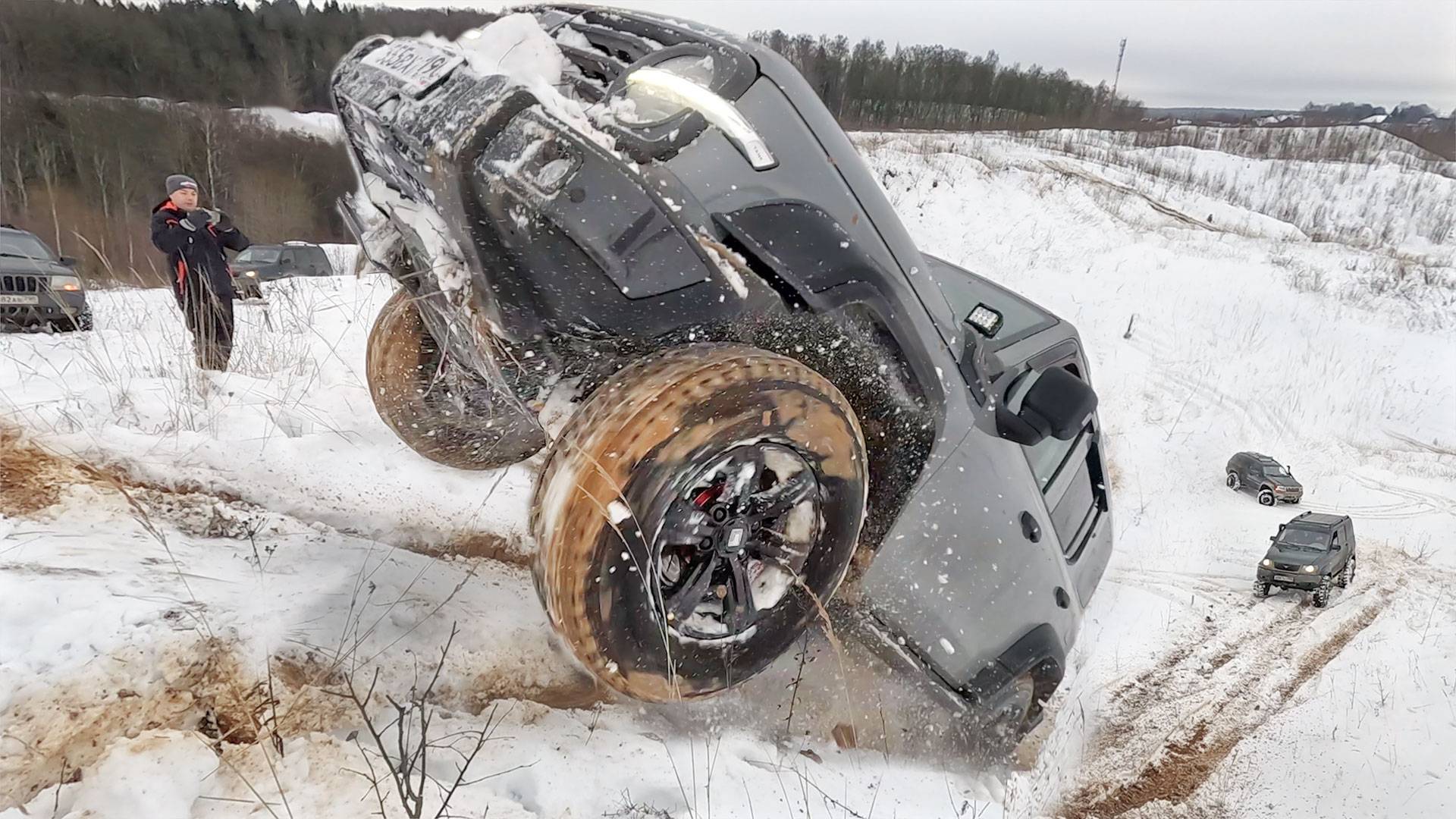 TANK 300 УДИВЛЯЕТ! Китайский внедорожник ЦАРЬ ГОРЫ?