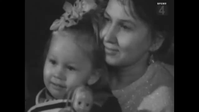 ГОРОД ДЕТСТВА... смотреть онлайн