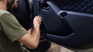 Замена штатных динамиков в Lada Granta на DL Audio Anaconda 165 Comp