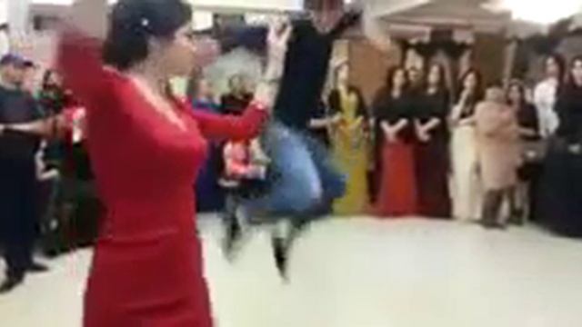Супер лизгинка.смотрите и учитесь- Гуно смотреть онлайн