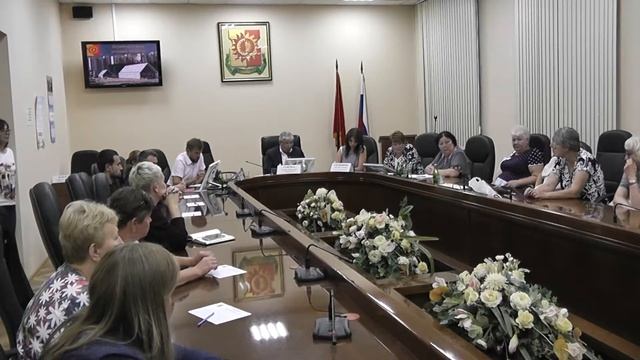 Встреча главы управы Сороки Е.В. с жителями района Солнцево 15.08.2018 (часть 2) смотреть онлайн