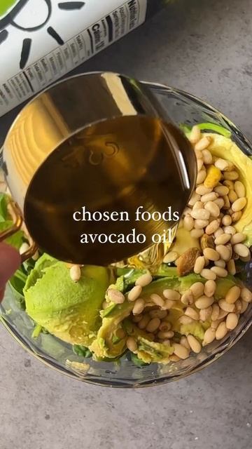 Creamy Avocado Pasta смотреть онлайн