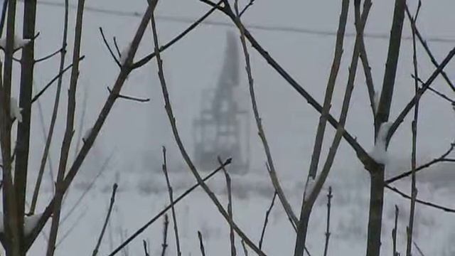 нефтескважина Долина качает смотреть онлайн